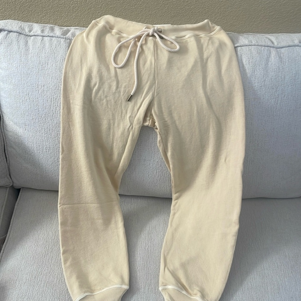 The Great cropped sweatpant NWT size 1 (Medium) light lemon
